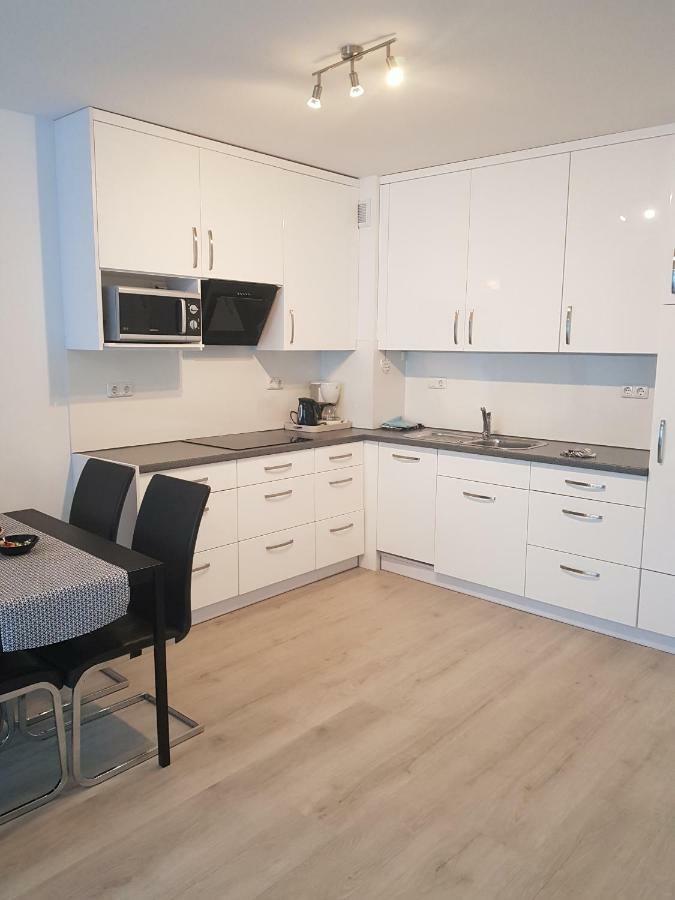Apartamenty Blizej Morza Kasprowicza Колобжег Экстерьер фото